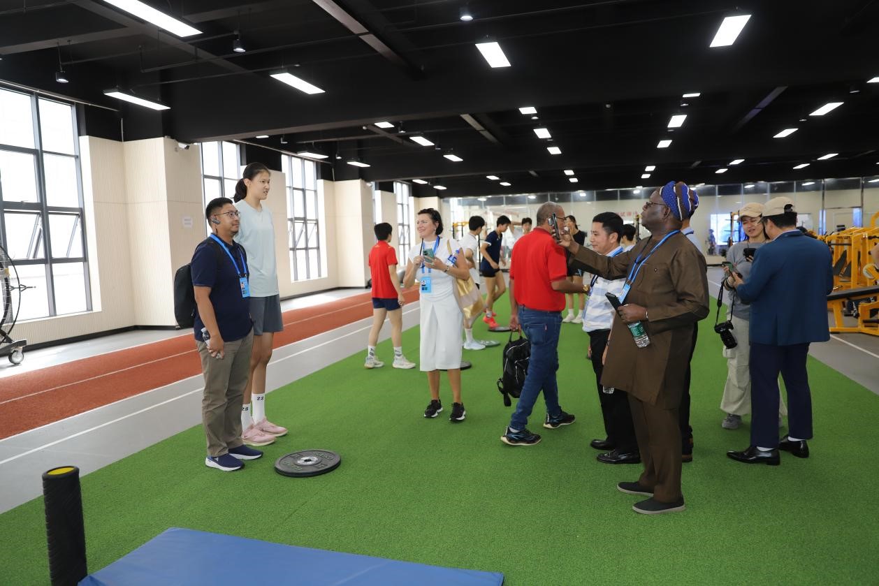 总编辑阿里, entit, 及各省级专 总编辑阿里, entit, 及各省级专